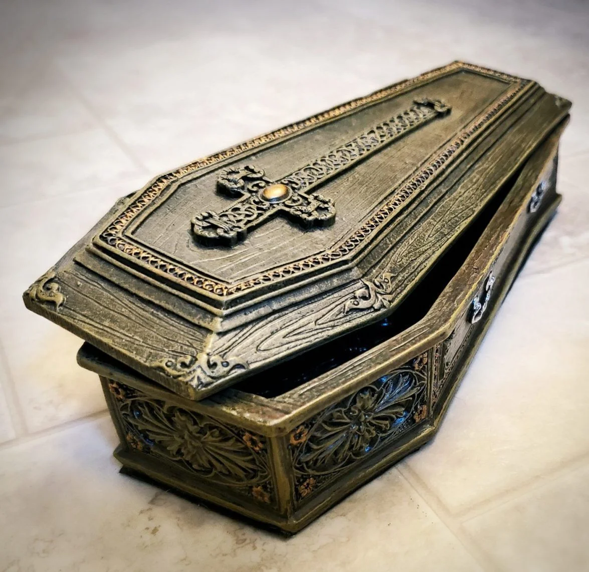 Coffin Jewelry Box Gothic Jewelry Box Velvet Lined 9 Inch -  in 2023