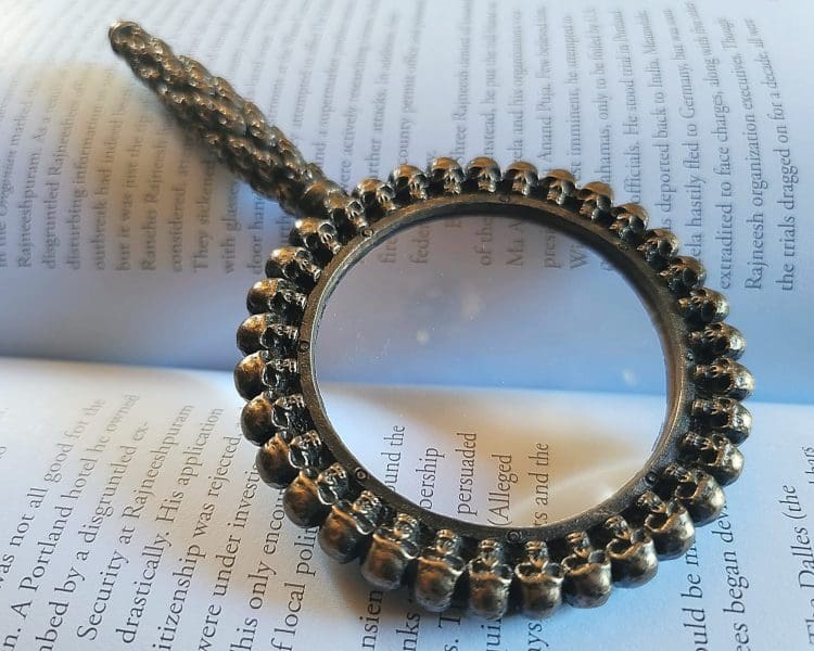 Skull Magnifying Glass, Vintage Gothic Decor, Bronze Magnifying Glass