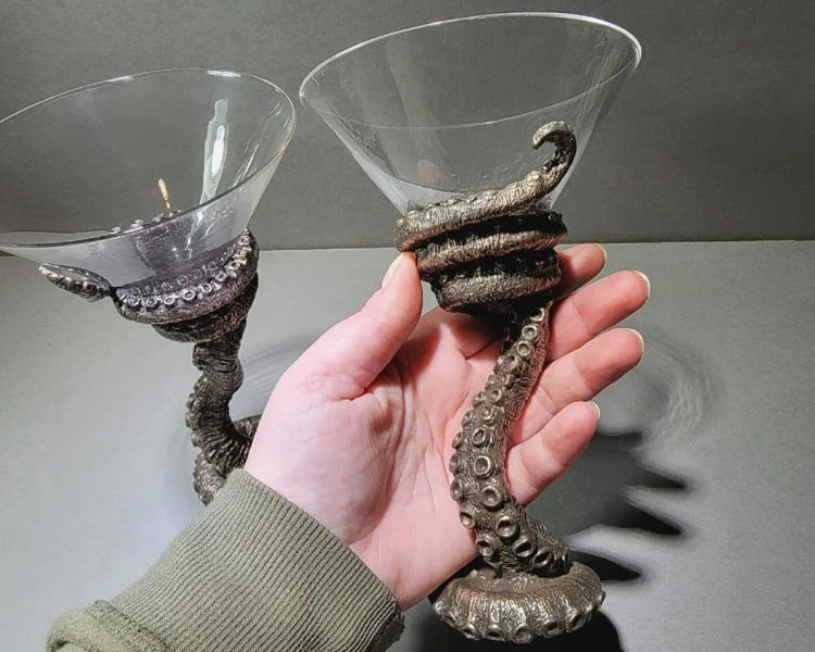 Fancy A Drink In These Cocktail Glasses With Tentacles? - 9GAG