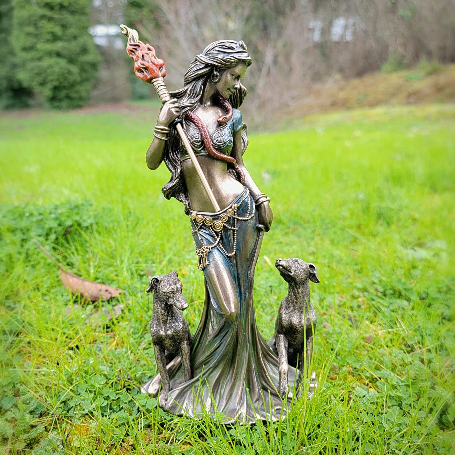 Nemesis Now Figura mitológica de Diosa de la Luna de Hecate de Bronce, 34 cm, marrón, 34cm Nemesis Now Figura mitológica de Diosa de la Luna de Hecate de Bronce, 34 cm, marrón, 34cm