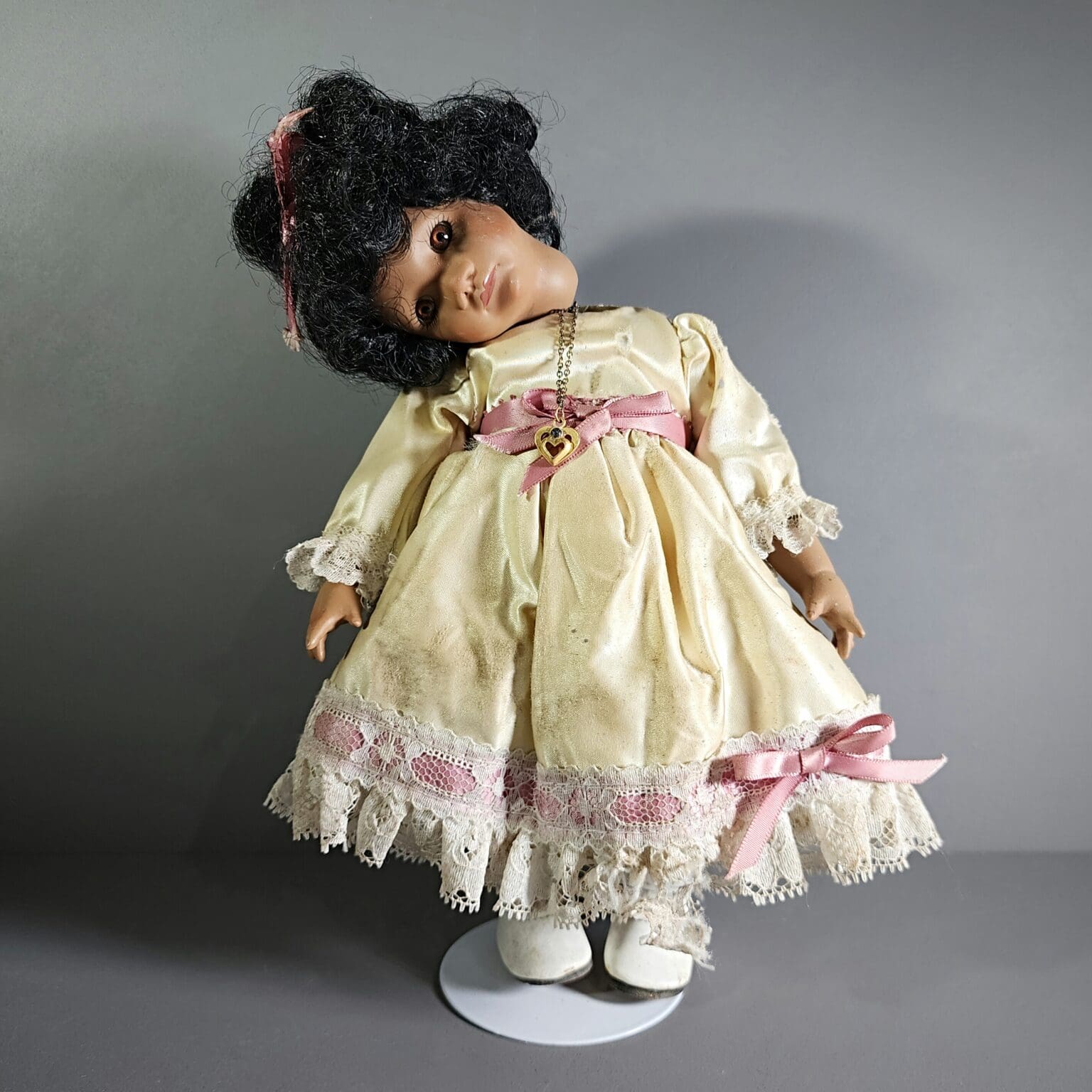 Disturbing Vintage Porcelain Doll, Crooked Brooke Oddities For Sale