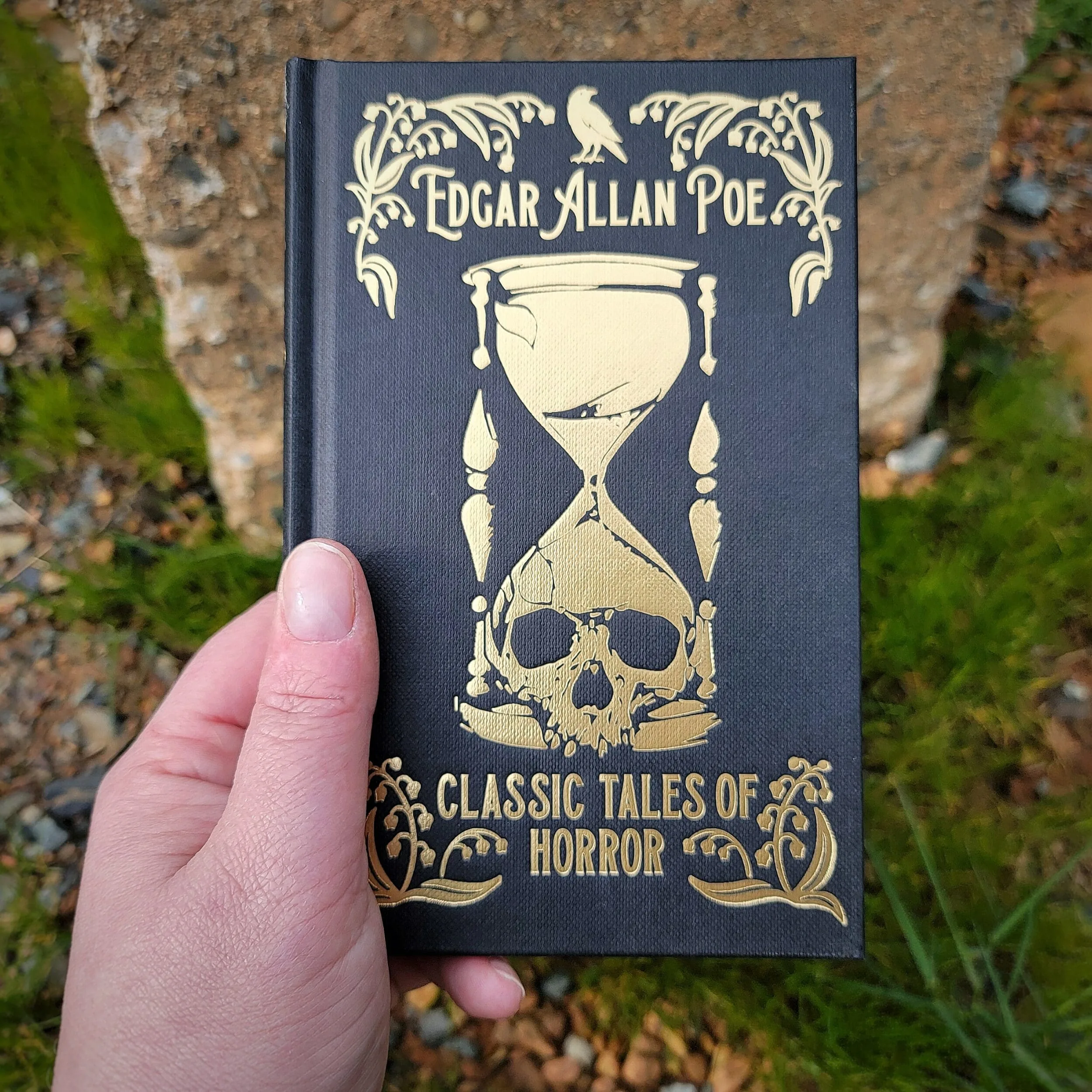 Slide 3 for Edgar Allan Poe Book, Classic Tales of Horror