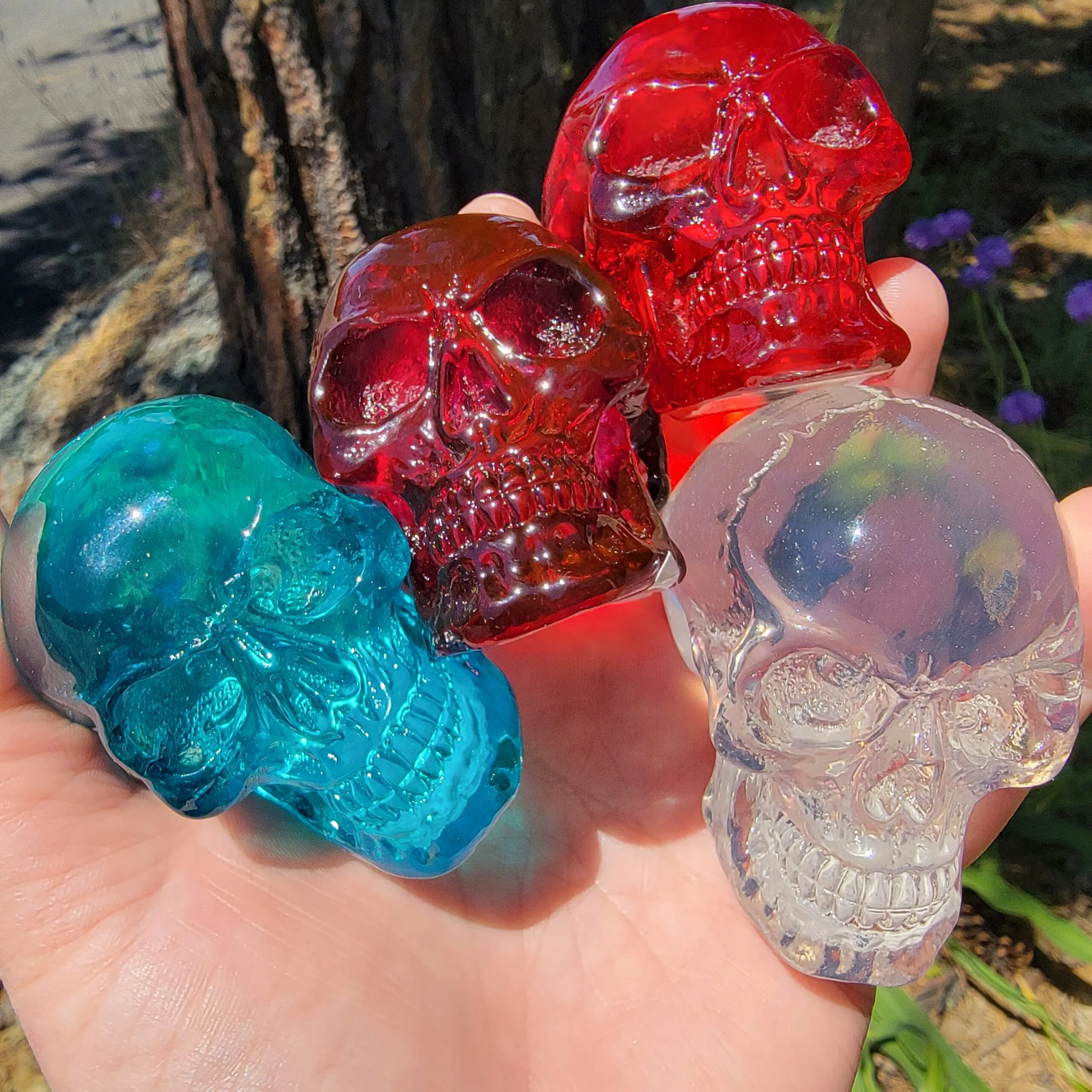 Slide 5 for X4 Mini Translucent Resin Skull Set
