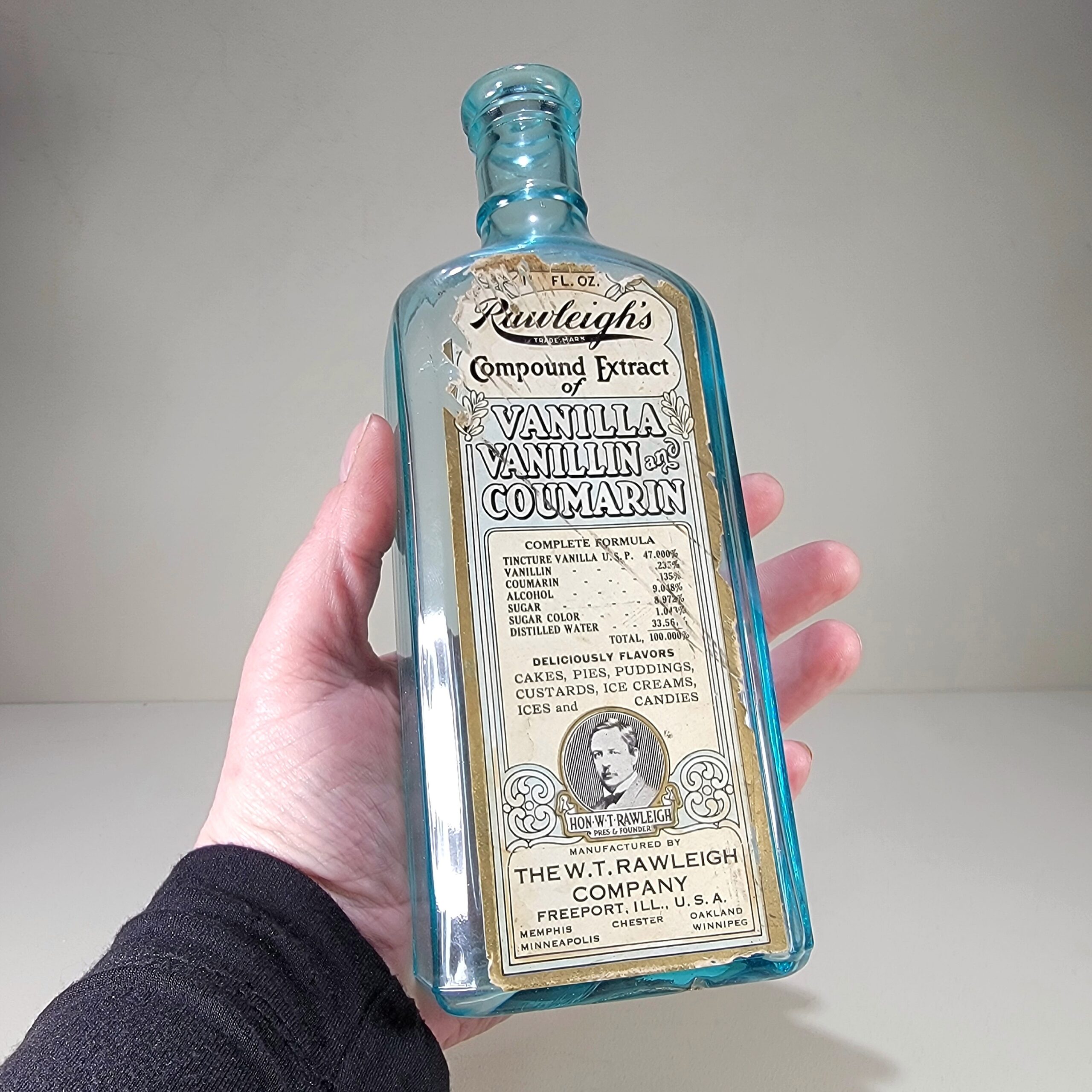 Slide 6 for Vintage Turquoise Glass Bottle, Rawleighs Vanilla and Coumarin Extract