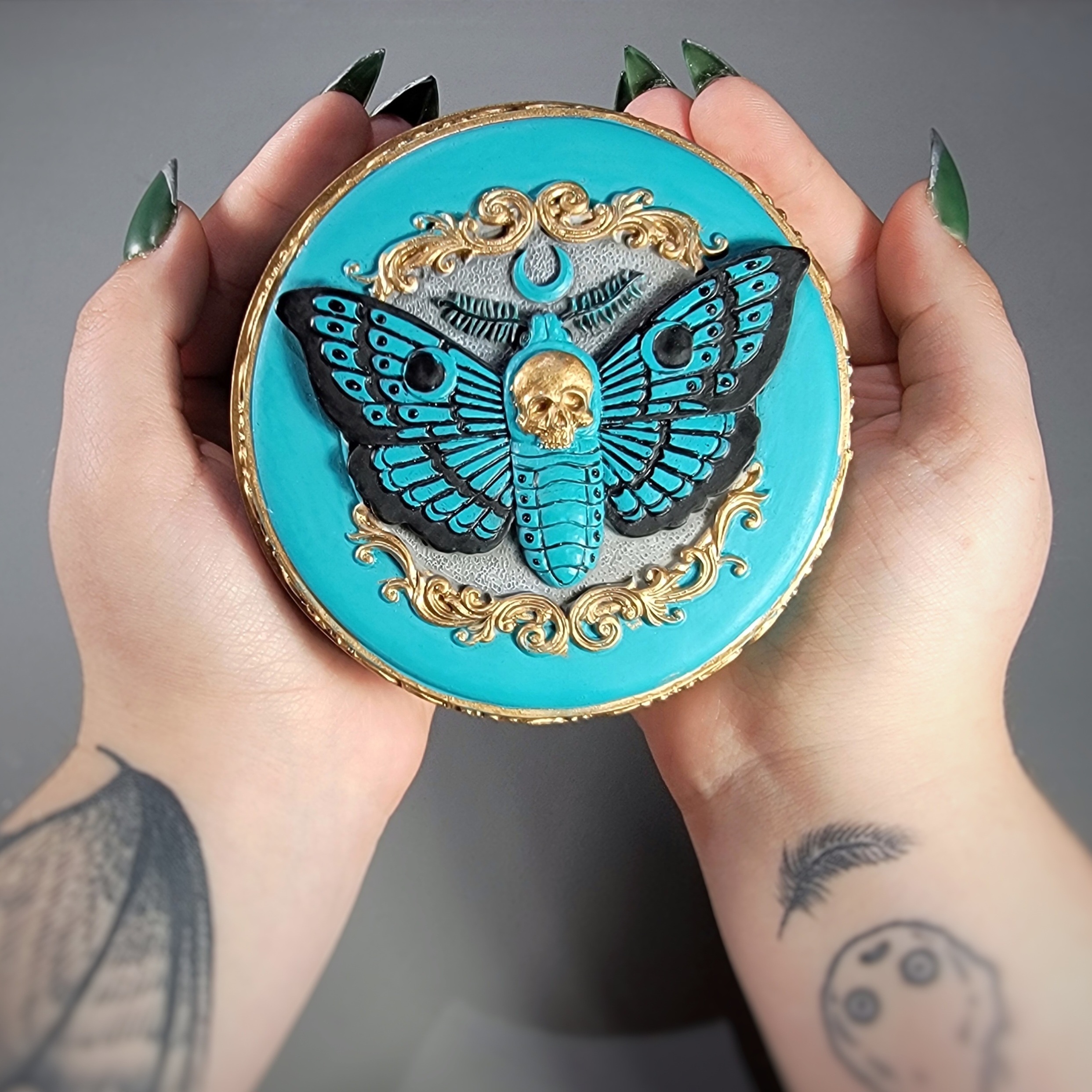 Slide 3 for Deaths Head Hawkmoth Trinket Box