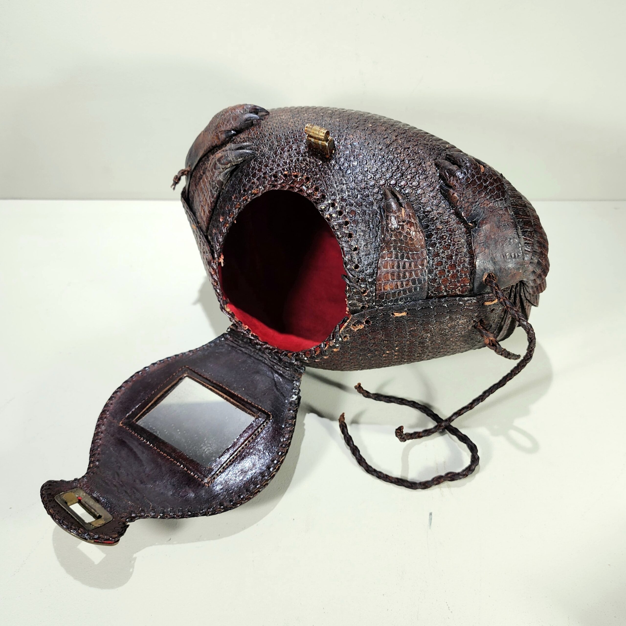 Slide 3 for Vintage Armadillo Purse, Mid-Century, Broken Strap